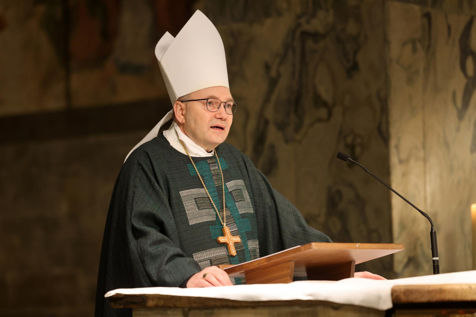 Bischof Dr. Dieser Requiem Papst em Benedikt XVI (c) Bistum Aachen