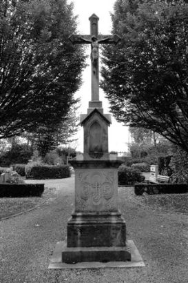 Kreuzanlagen in Würselen - Friedhof Morsbach (c) K.H.Klinkenberg