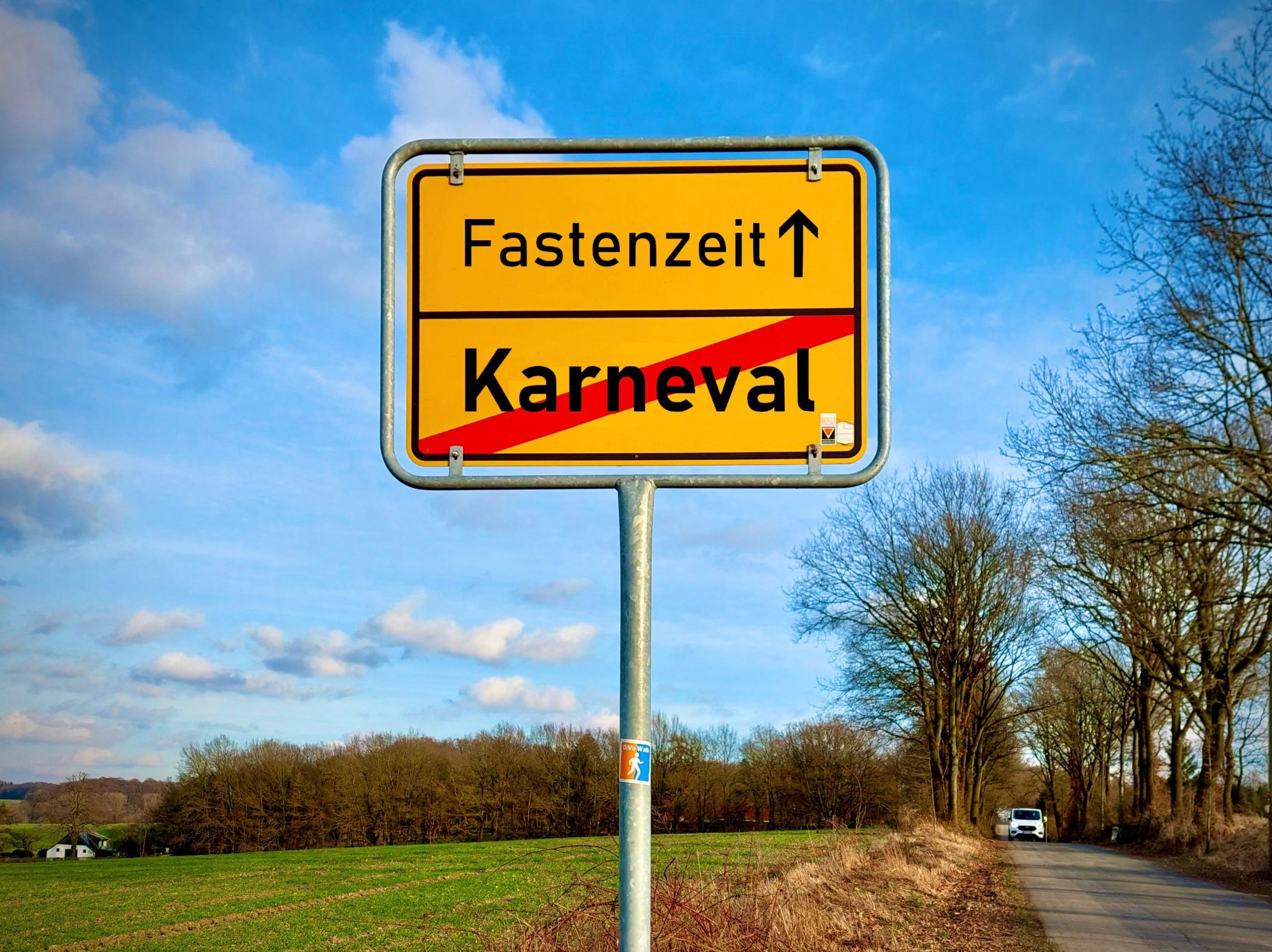 Karneval Fastenzeit (c) Volker_Holtmeyer_pfarrbriefservice